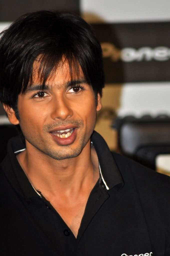 Shahid Kapoor at pioneer audio system launch | Picture 45390